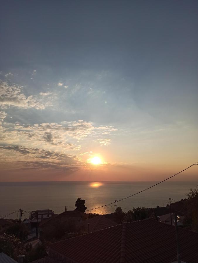 Appartamento Sun Meets Sea Athánion Esterno foto